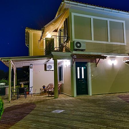 伊奥尼斯酒店 Troianata 客房 照片